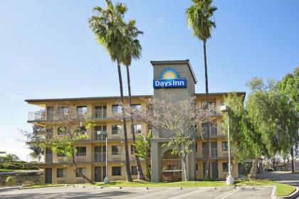 Hotel in Buena Park California